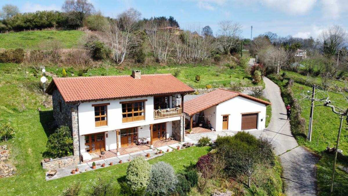 Propiedades en venta y alquiler en España photo 2