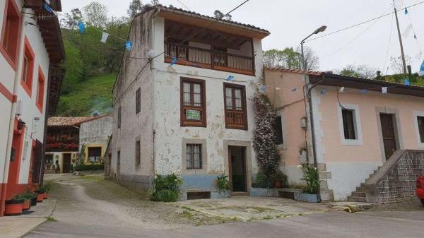 Casa independiente en Lln-5 photo 1