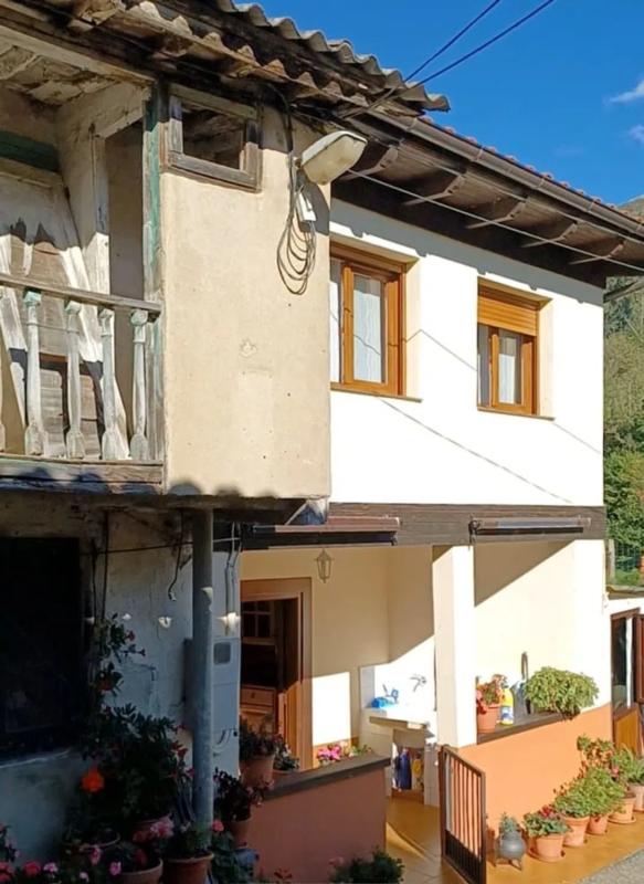 Properties for sale and rent in Spain photo 4