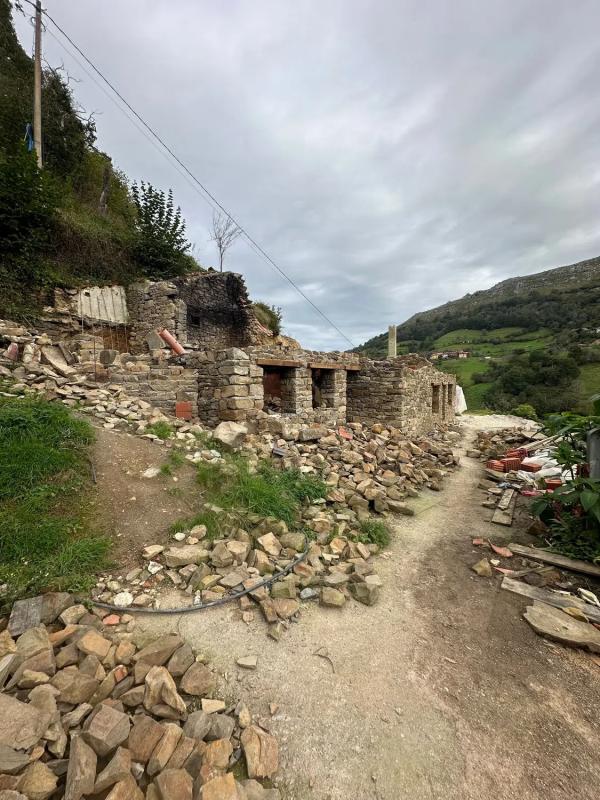 Propiedades en venta y alquiler en España photo 1