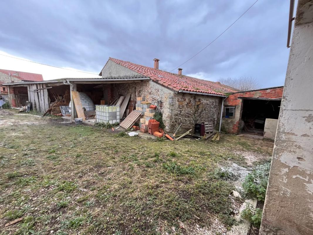 Propiedades en venta y alquiler en España photo 1