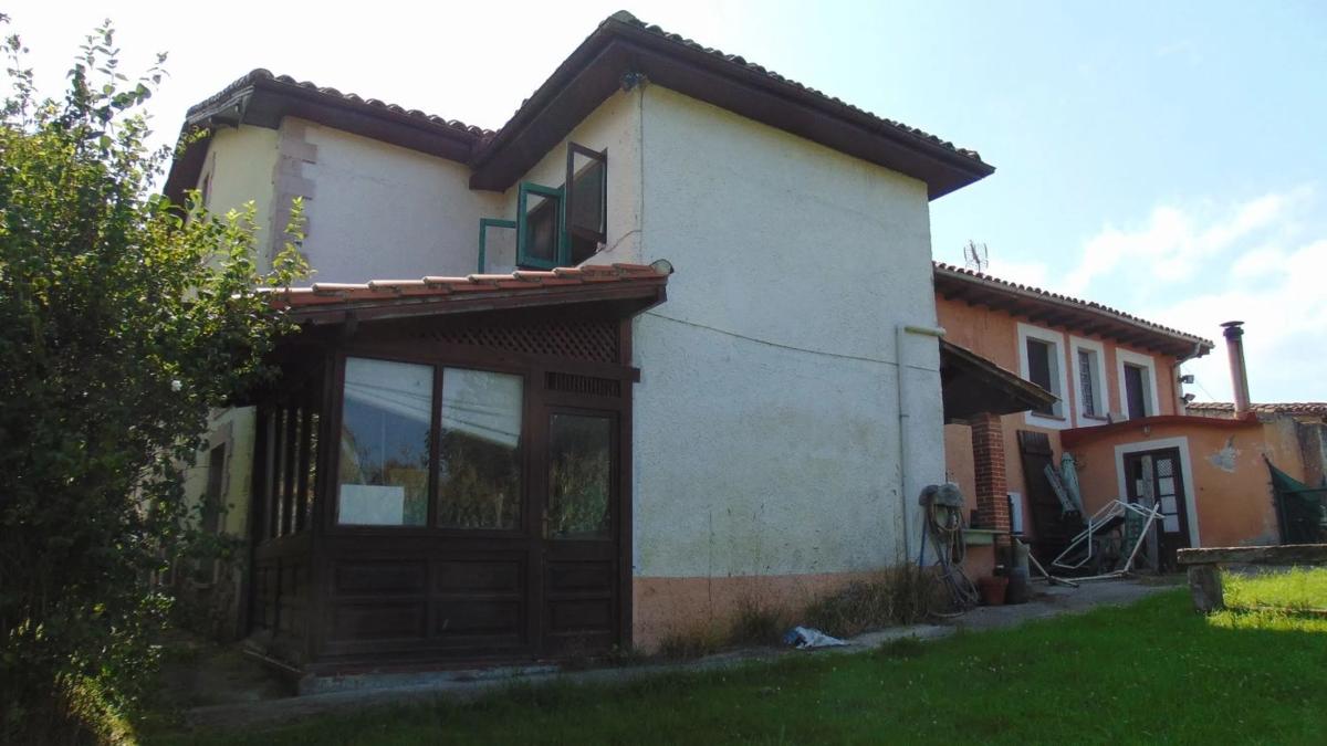 Properties for sale and rent in Spain photo 2