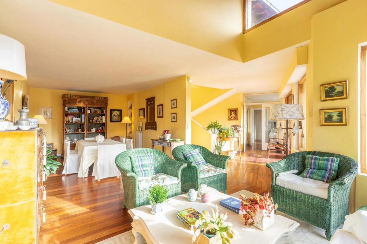 Properties for sale and rent in Spain photo 5