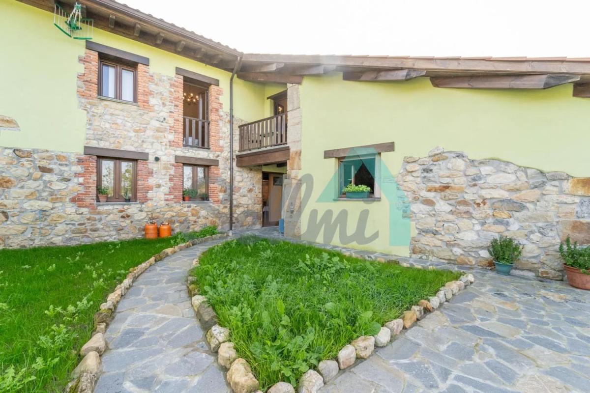 Недвижимость на продажу и в аренду в Испании photo 3