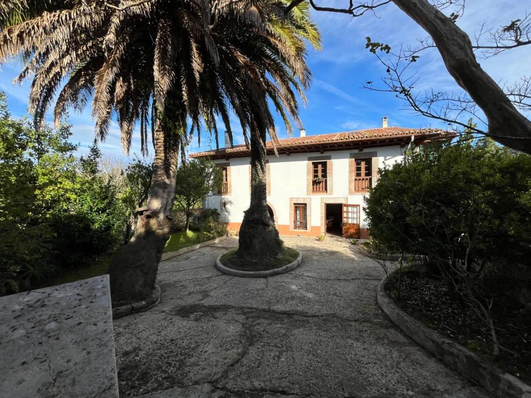 Properties for sale and rent in Spain photo 1