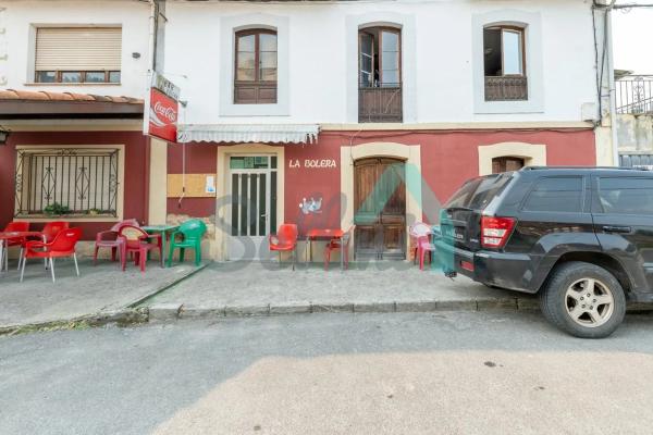 Casa independiente en Barrio Nuevo thumbnail 1