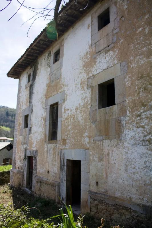 Propiedades en venta y alquiler en España photo 3