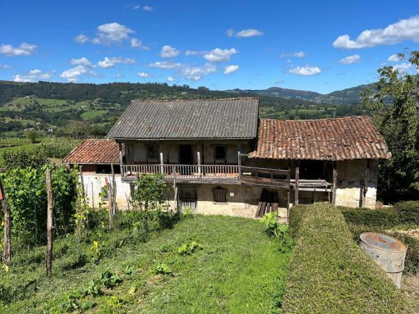Casa de pueblo en Melarde - Barrio De L´cantu s/n photo 1