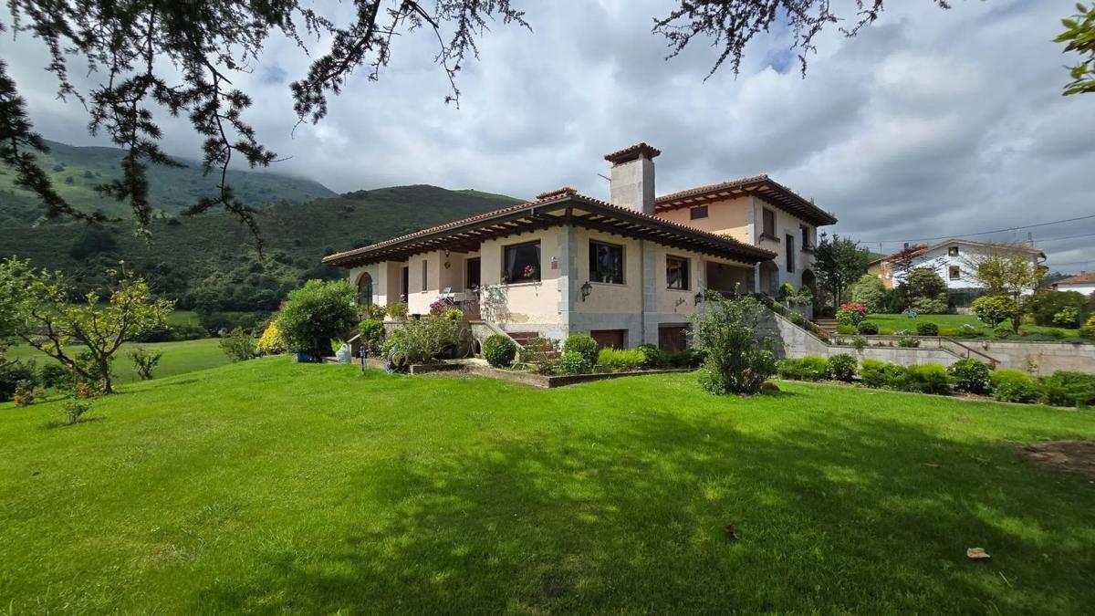 Propiedades en venta y alquiler en España photo 1