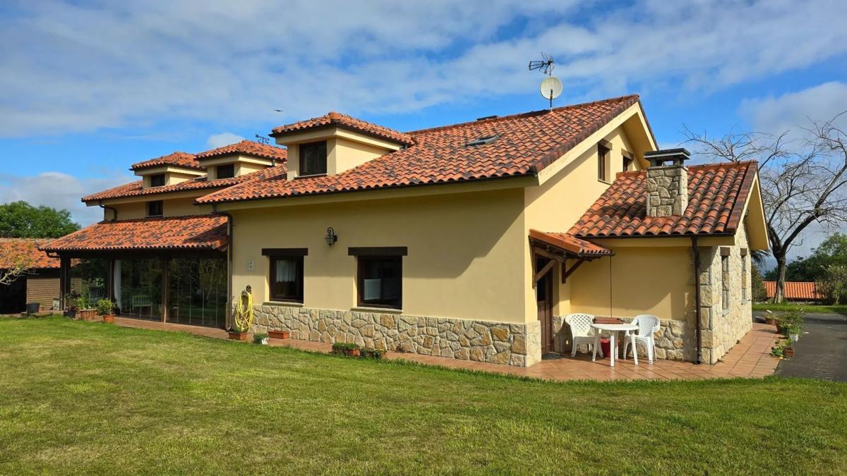 Propiedades en venta y alquiler en España photo 2