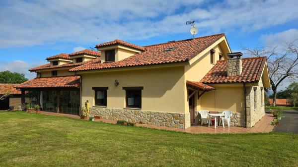 Casa independiente en Lugar Belmonte, 12 thumbnail 1