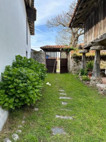 Finca rustykalna na sprzedaż w  Pría-Nueva-Hontoria-Naves , Llanes photo 1