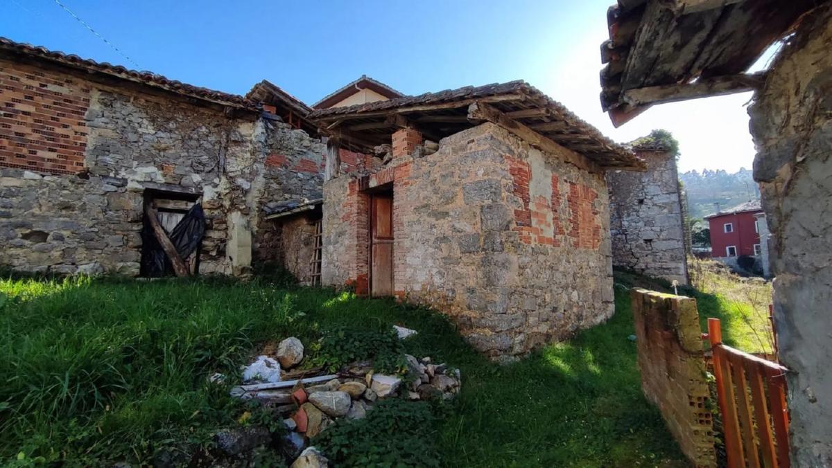 Venta de finca rústica en Meré, Llanes , Llanes photo 1
