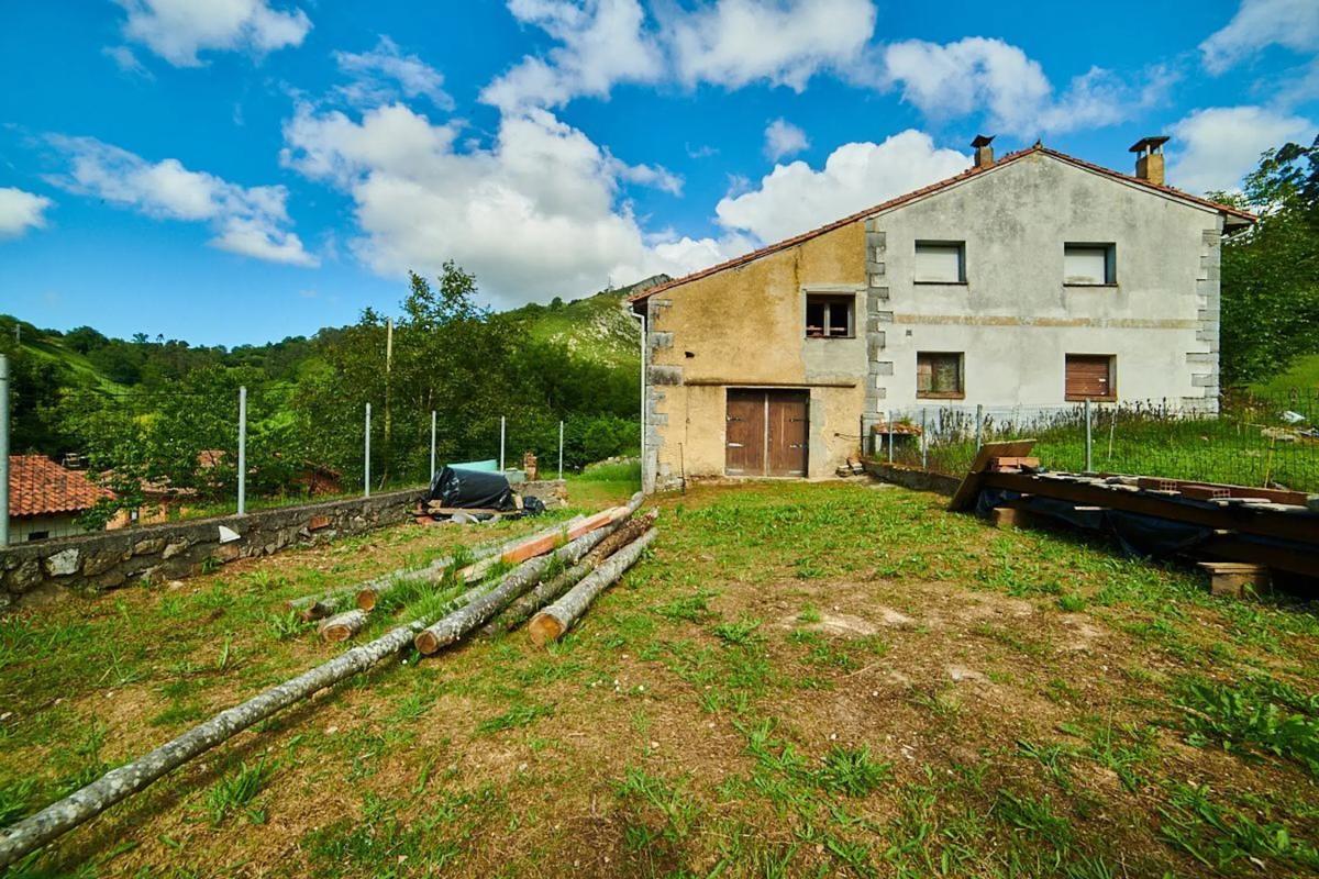 Properties for sale and rent in Spain photo 1
