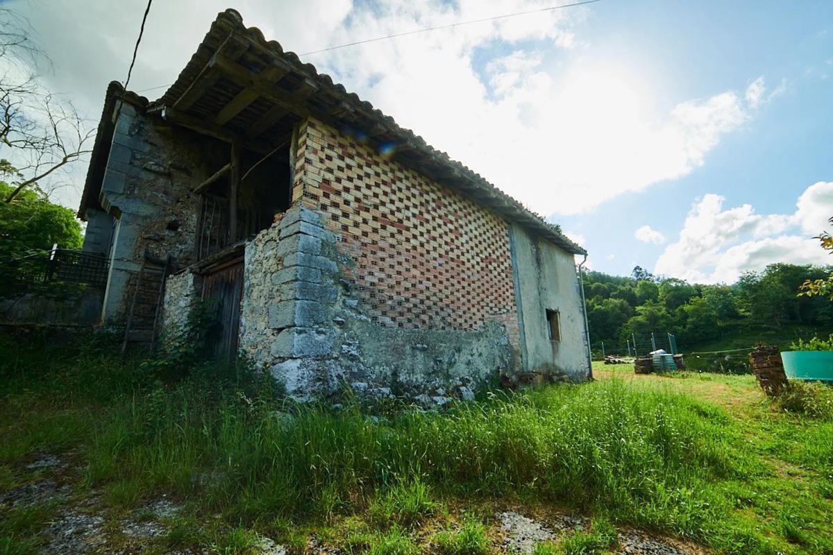 Properties for sale and rent in Spain photo 2