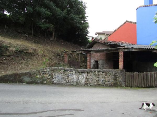 Finca rustykalna na sprzedaż w  Barrio La Concepción s/n , Cangas de Onís photo 1
