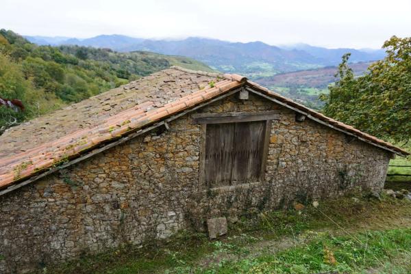 Finca rustykalna na sprzedaż w Lugar Sieres, 18 , Piloña photo 1