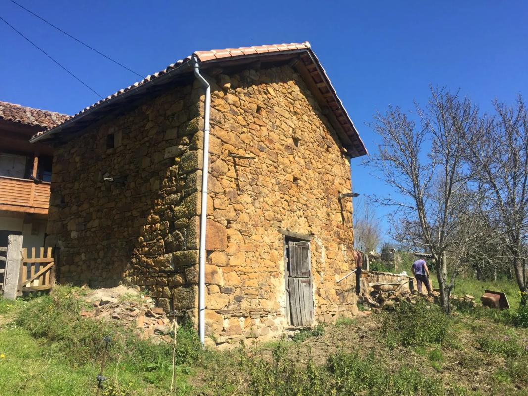 Propiedades en venta y alquiler en España photo 1