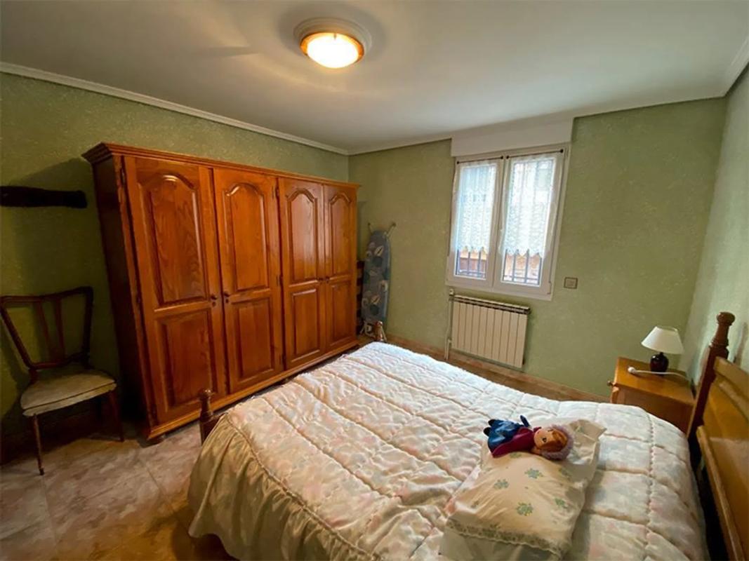 Propiedades en venta y alquiler en España photo 1