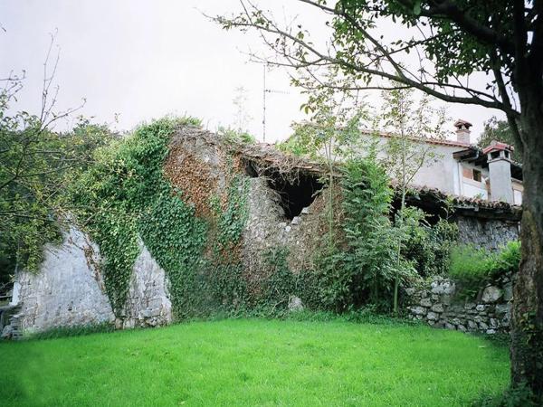 Finca rustykalna na sprzedaż w  Cué-San Roque-Andrín , Llanes photo 2