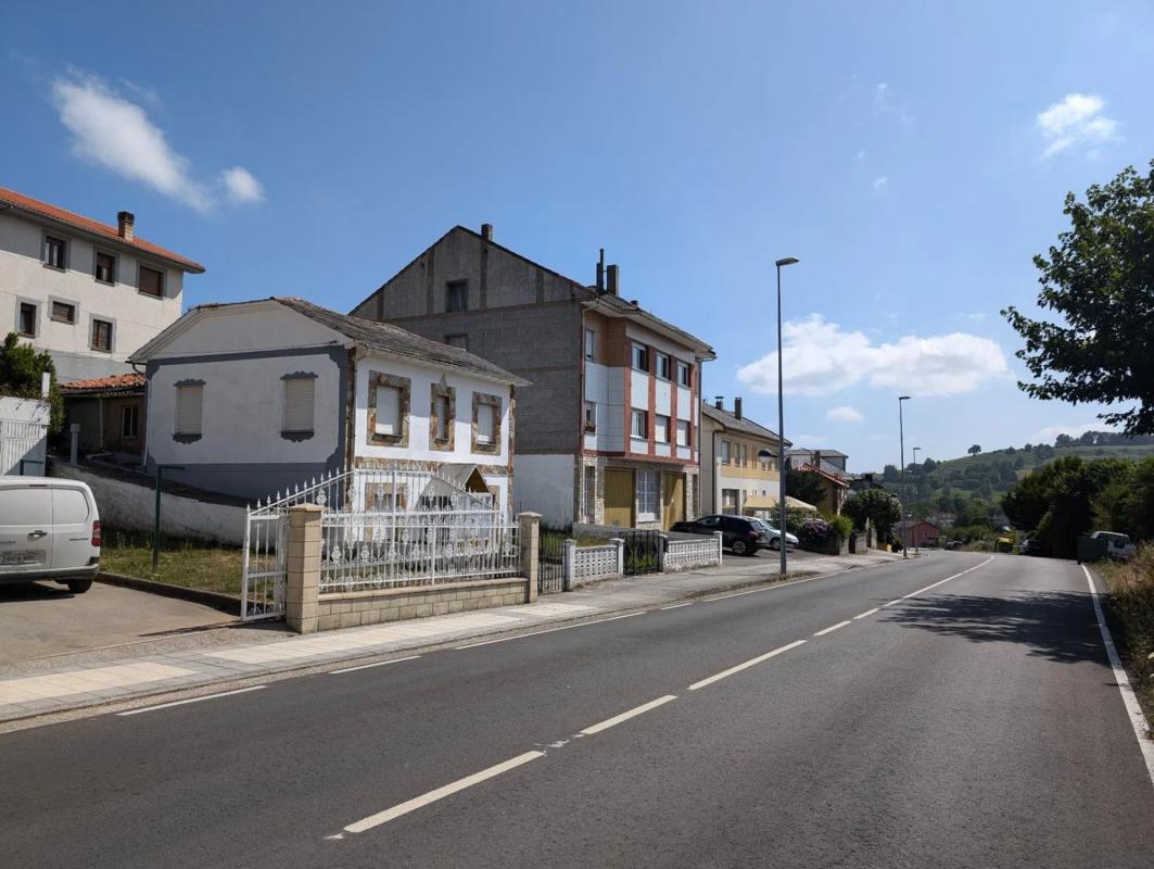 Properties for sale and rent in Spain photo 3