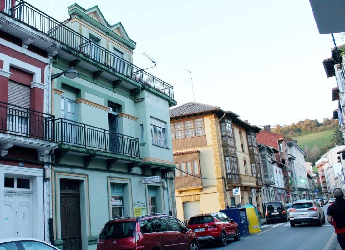 Propiedades en venta y alquiler en España photo 2