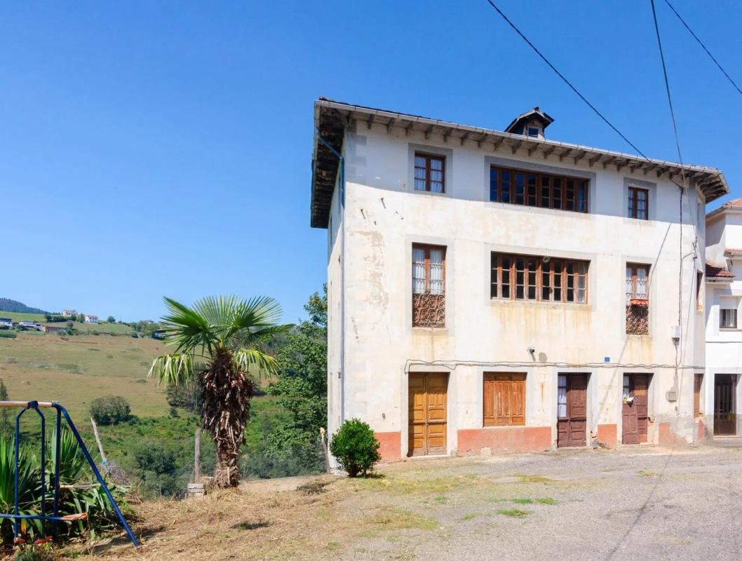 Propiedades en venta y alquiler en España photo 1