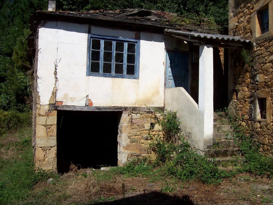 Venta de finca rústica en  Poligono 303, parcela 321-322, 321 -322 , Tineo photo 3