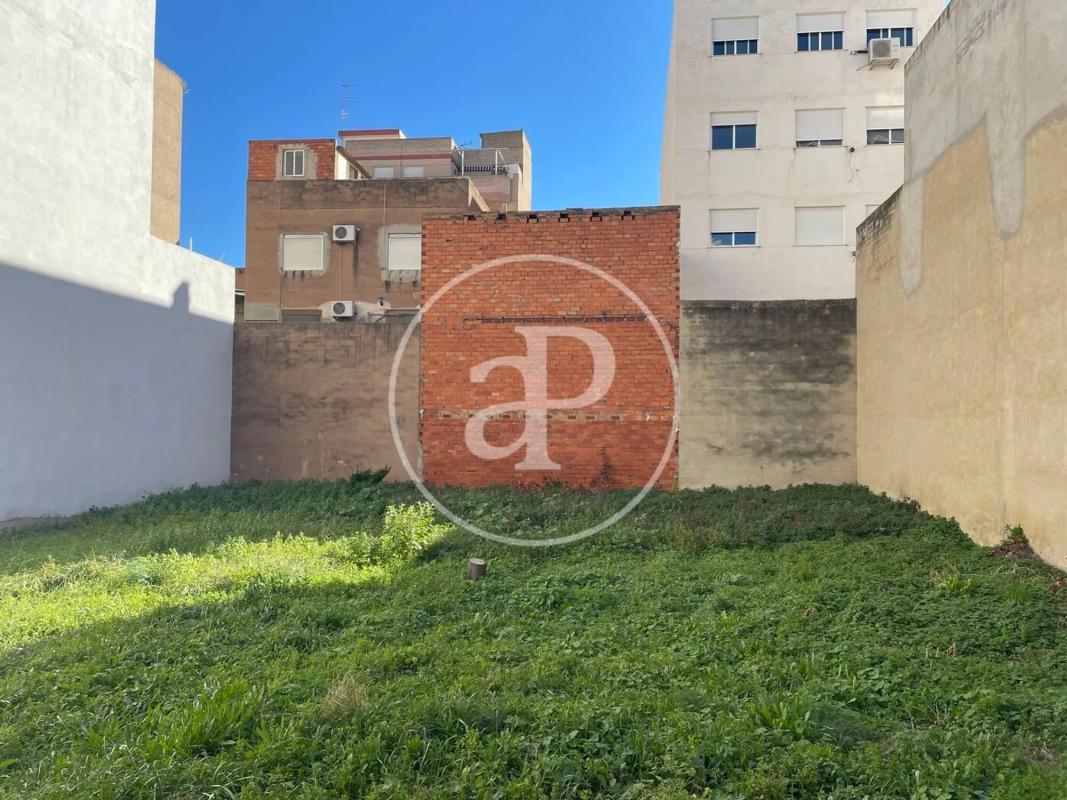 Terreno en venta en Puerto de Sagunto, Valencia photo 1