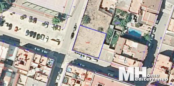 Terreno en calle les Parres, 52 thumbnail 1