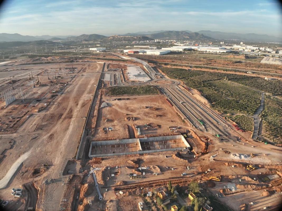Terreno en venta en Puerto de Sagunto, Valencia photo 1