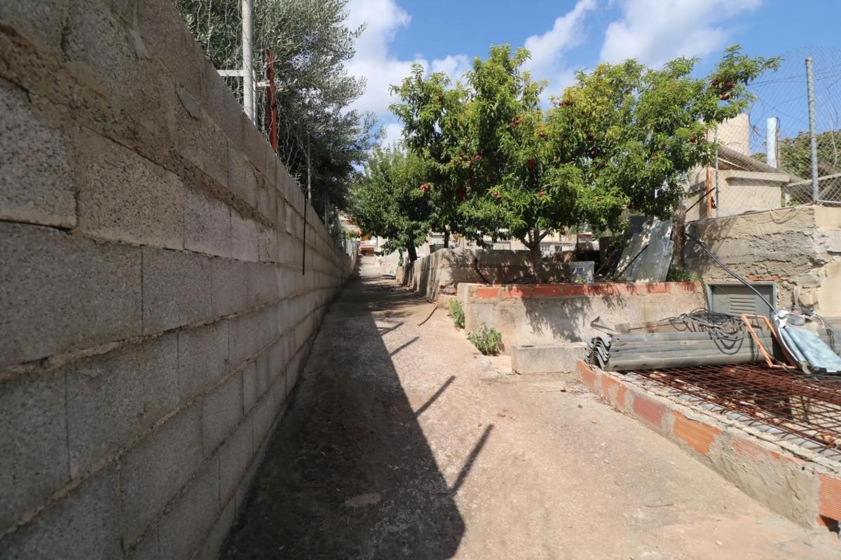 Terreno en venta en Gilet, Valencia photo 5