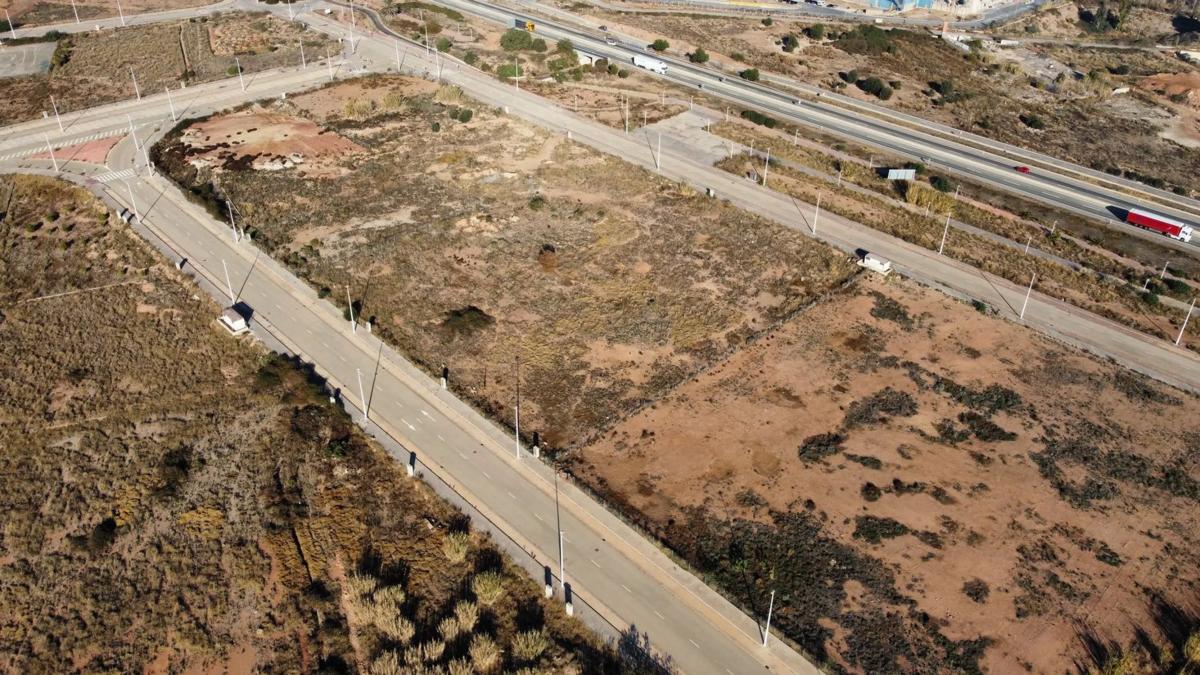 Terreno en venta en Puerto de Sagunto, Valencia photo 4
