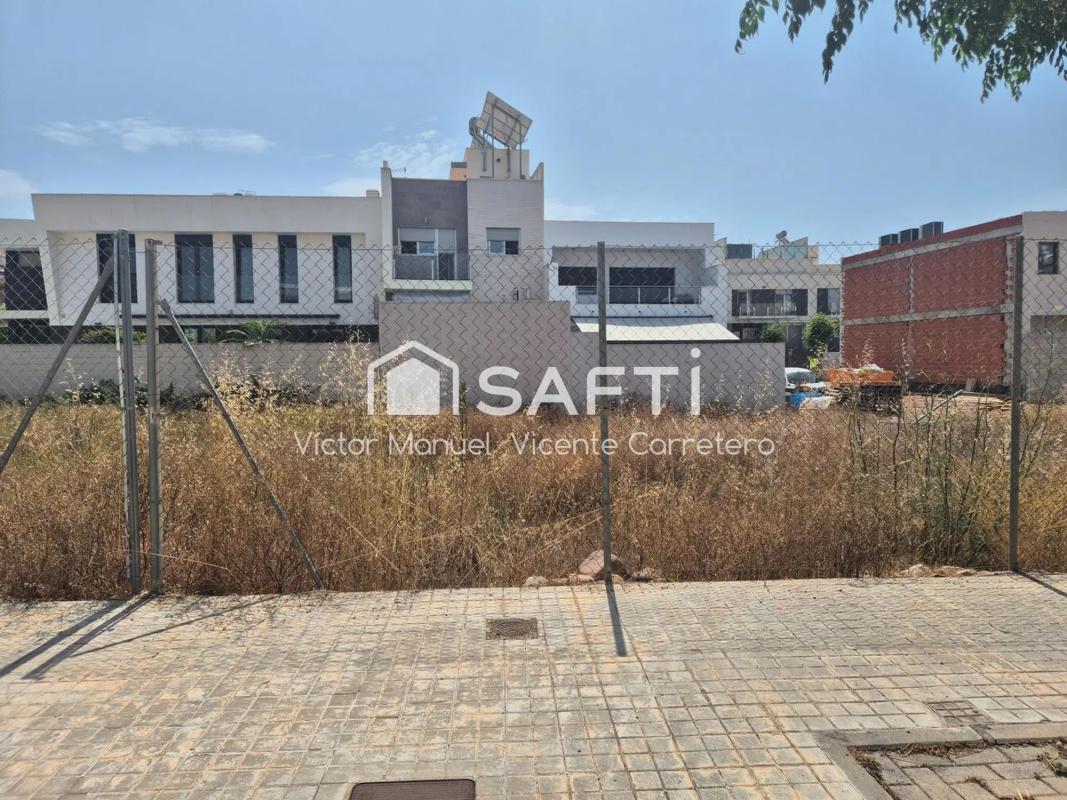 Land for sale in Port of Sagunto, Valencia photo 3