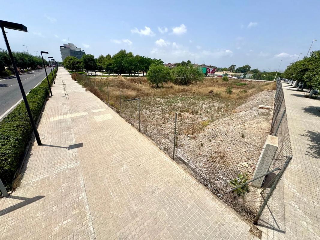 Terreno en venta en Puerto de Sagunto, Valencia photo 4