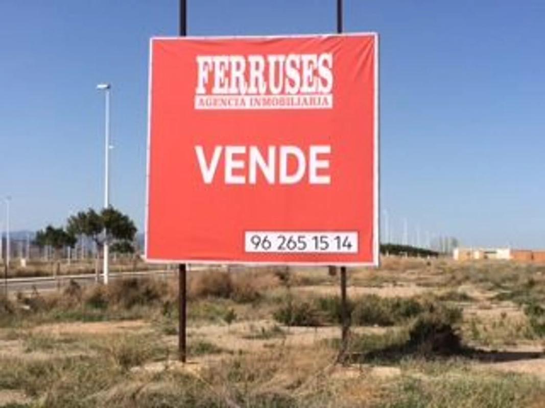 Terreno en venta en Puerto de Sagunto, Valencia photo 1