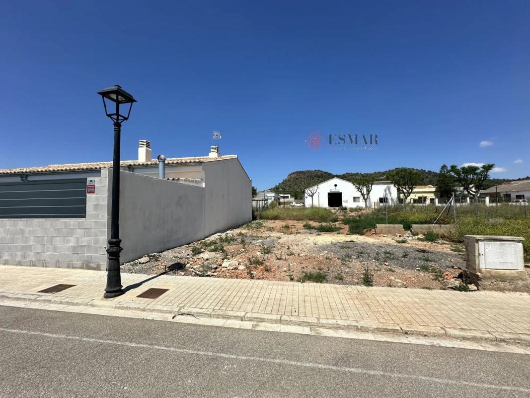 Terreno en venta en Algimia de Alfara, Valencia photo 2