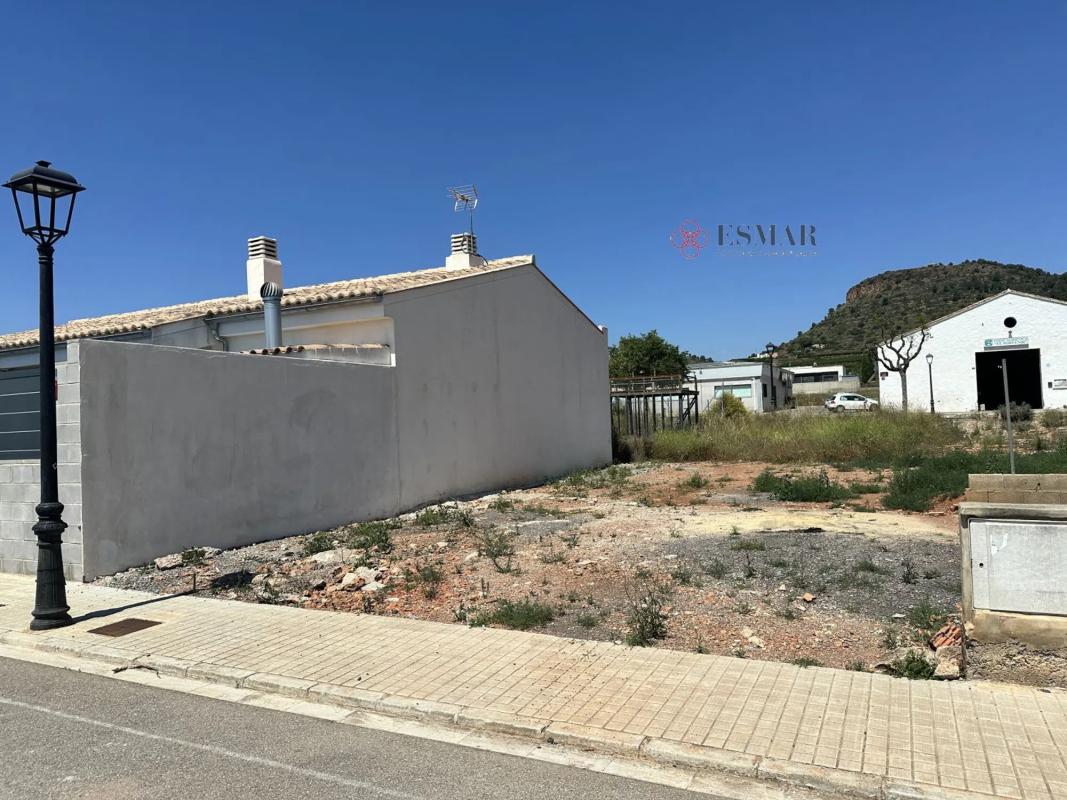 Terreno en venta en Algimia de Alfara, Valencia photo 3