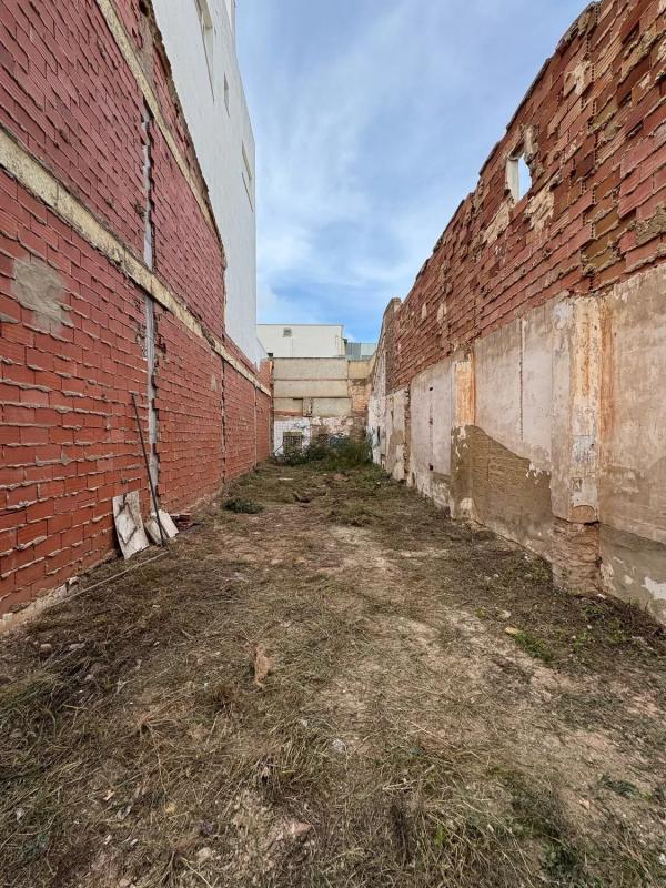 Terreno en venta en Puerto de Sagunto, Valencia photo 5