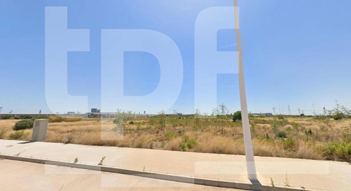 Terreno en venta en Puerto de Sagunto, Valencia photo 1