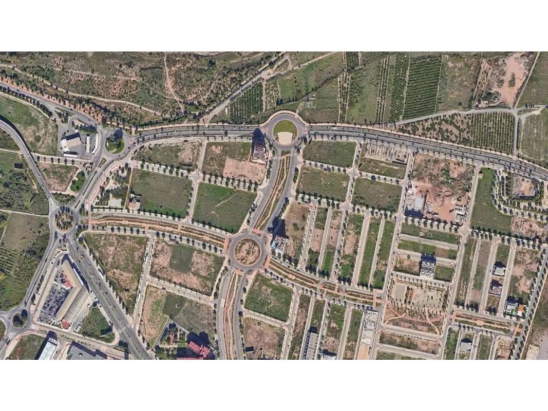 Terreno en venta en Sagunto/Sagunt, Valencia photo 2