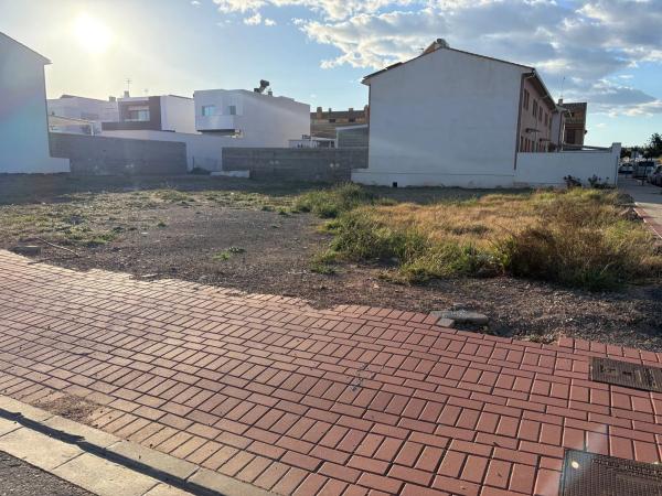 Terreno en calle alcalde Enric aAltabella Parcela Nº3, 3 Parcelan thumbnail 1