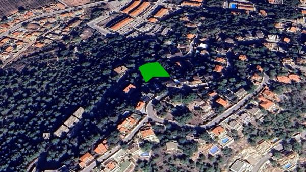 Terreno en avenida Santo Espíritu Pau thumbnail 1