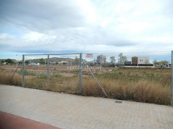 Terreno en avenida Fausto Caruana thumbnail 1