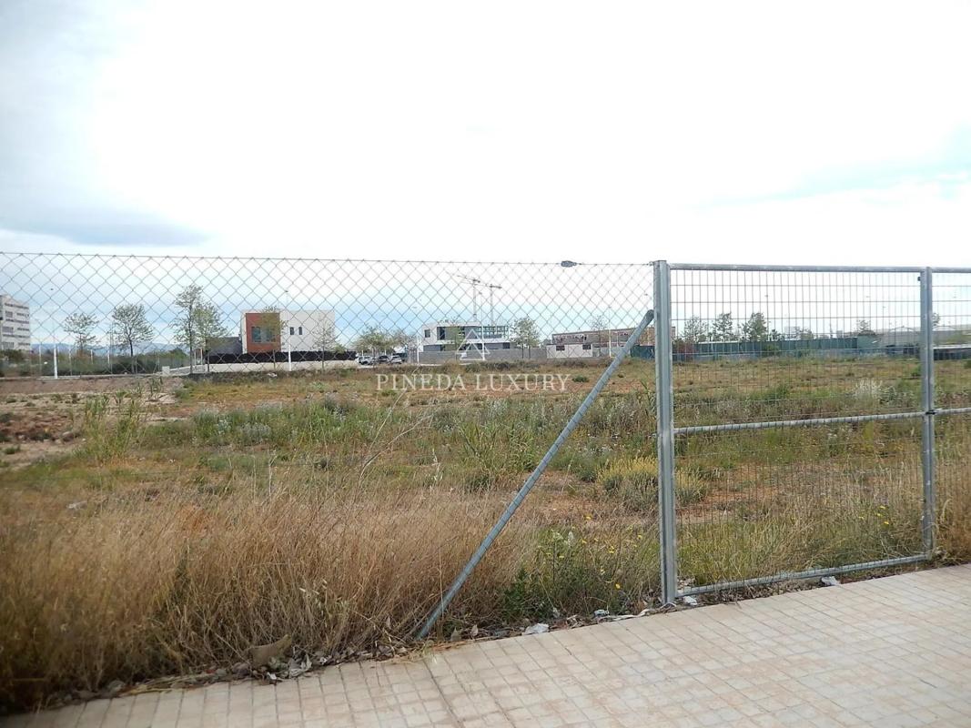 Terreno en venta en Puerto de Sagunto, Valencia photo 5