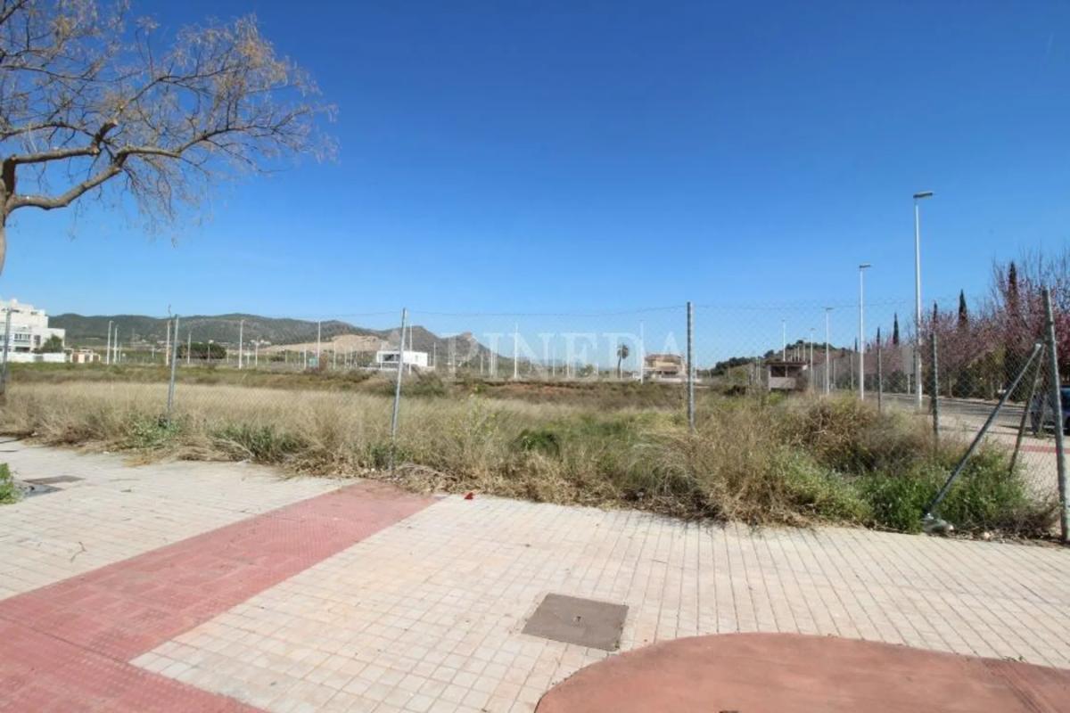 Terreno en venta en Puerto de Sagunto, Valencia photo 5