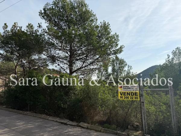 Terreno en calle les Penyetes A1 thumbnail 1