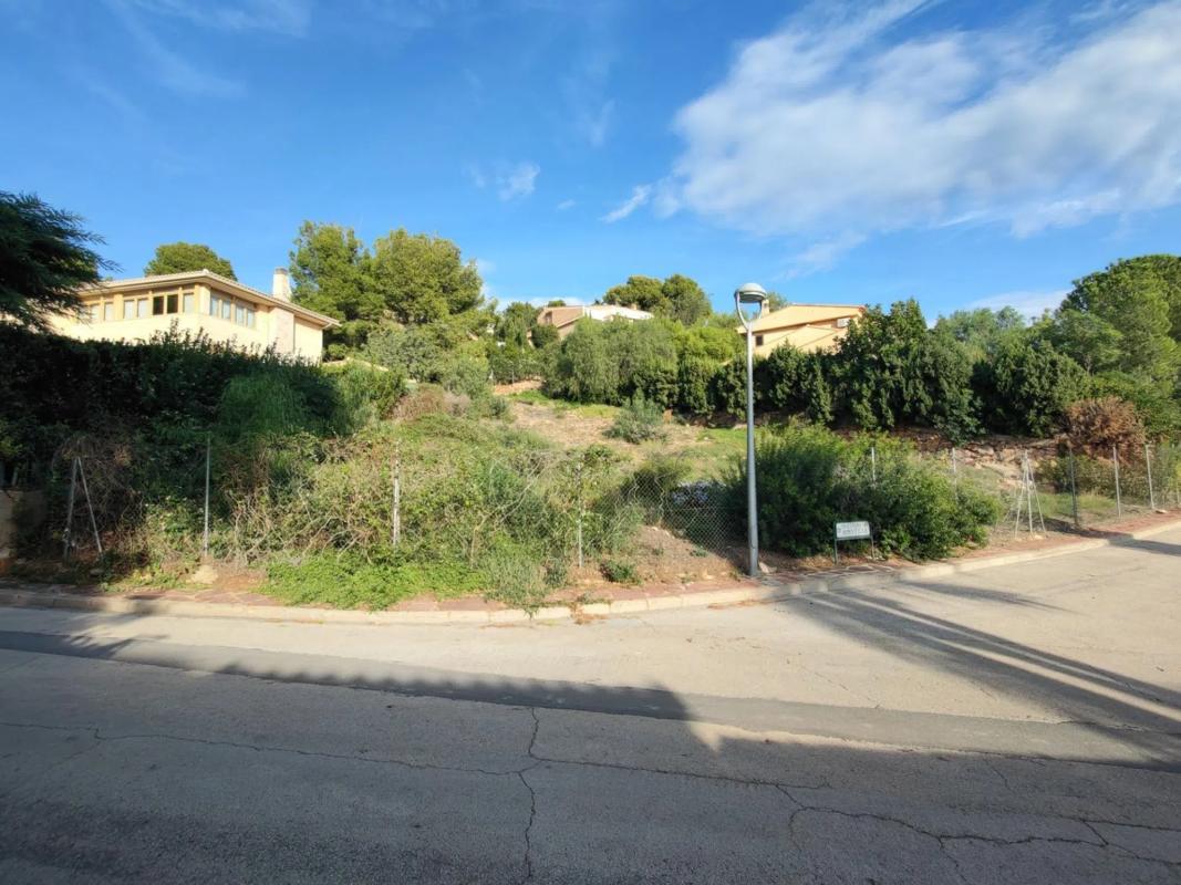 Terreno en venta en Sagunto/Sagunt, Valencia photo 1