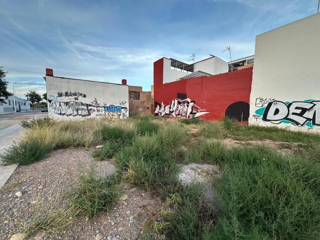 Terreno en venta en Puerto de Sagunto, Valencia photo 4