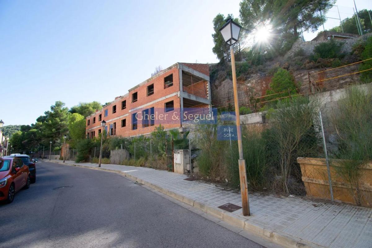 Terreno en venta en Gilet, Valencia photo 2